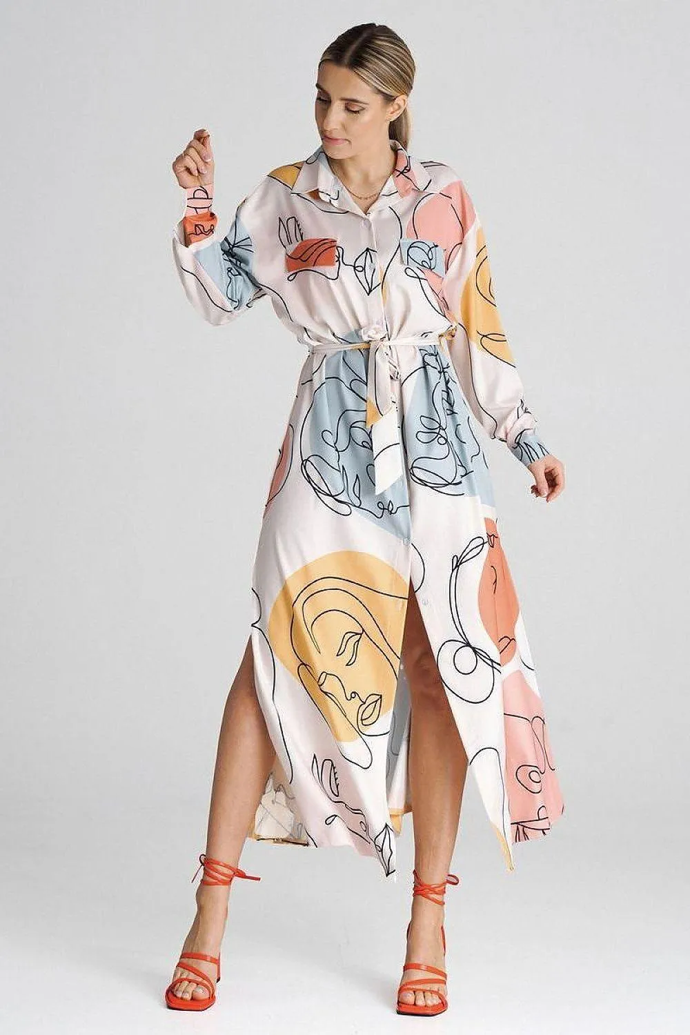 Chic Maxi Shirt Dress with Tailored Collar and Buttoned Sleeves