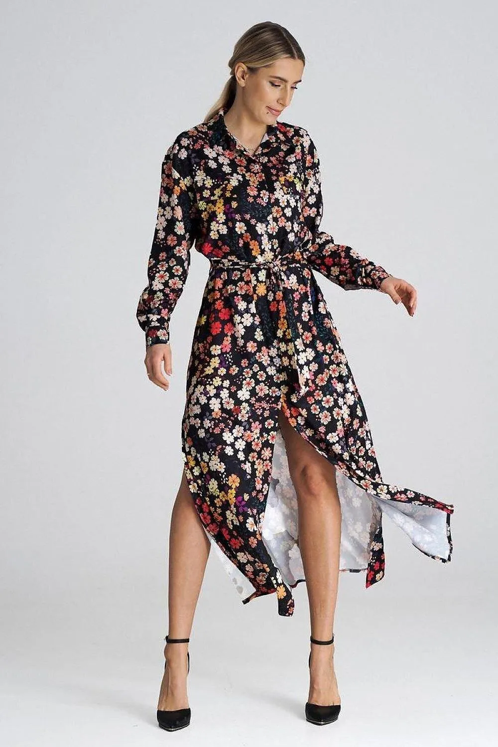 Chic Maxi Shirt Dress with Tailored Collar and Buttoned Sleeves