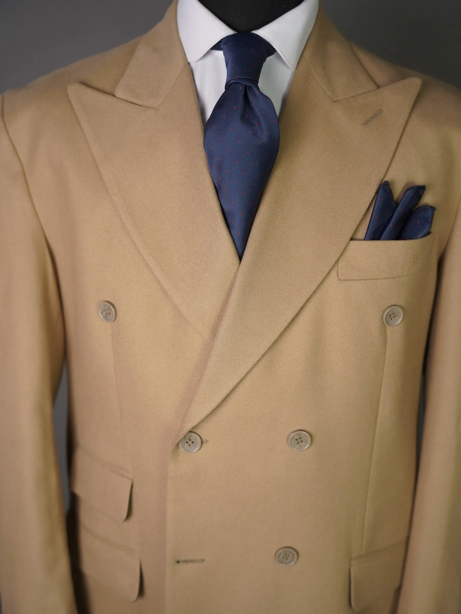 Double breasted Peak label long coat - Beige