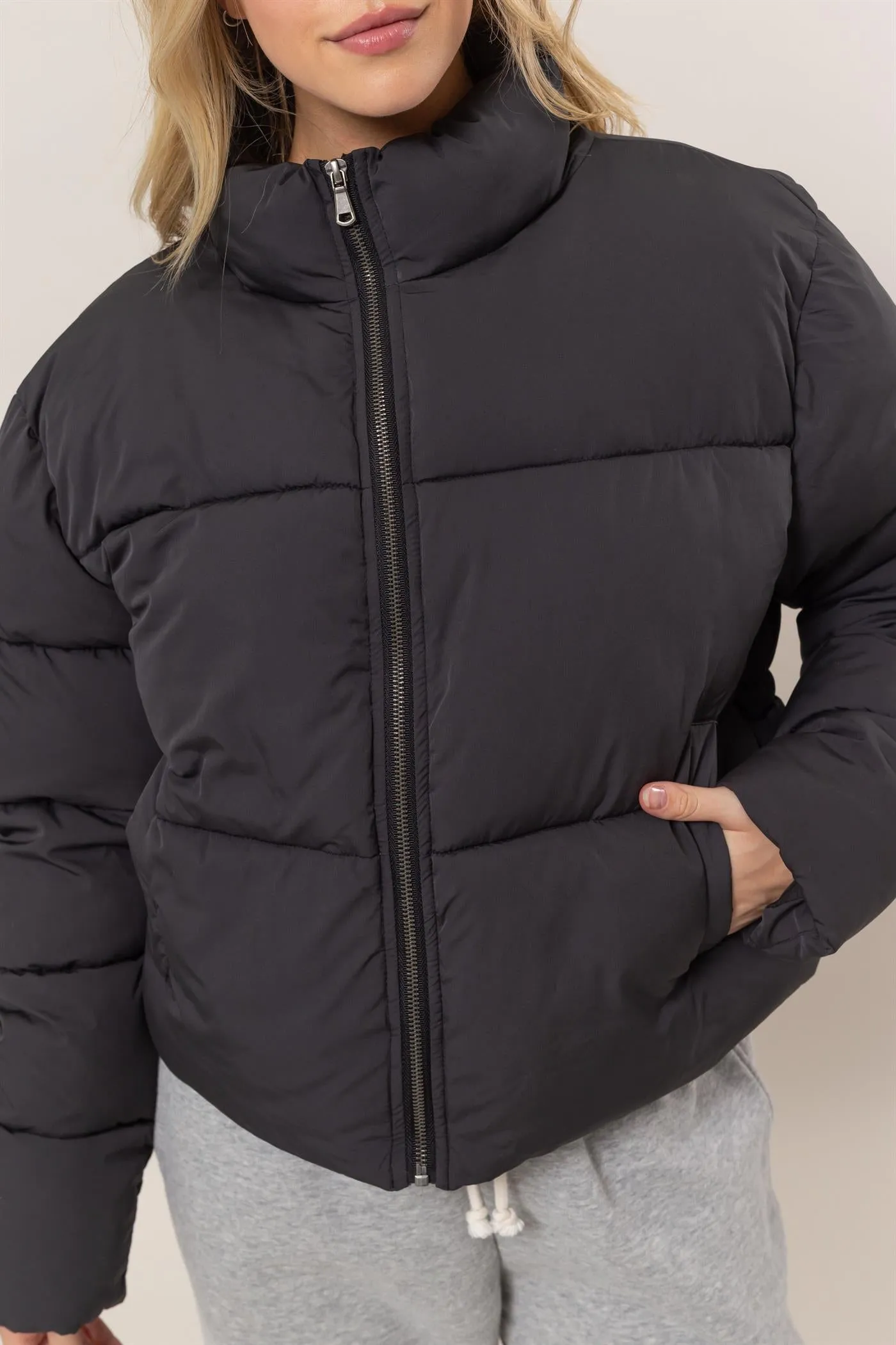 DZ24E422-Quilted Puffer Jacket