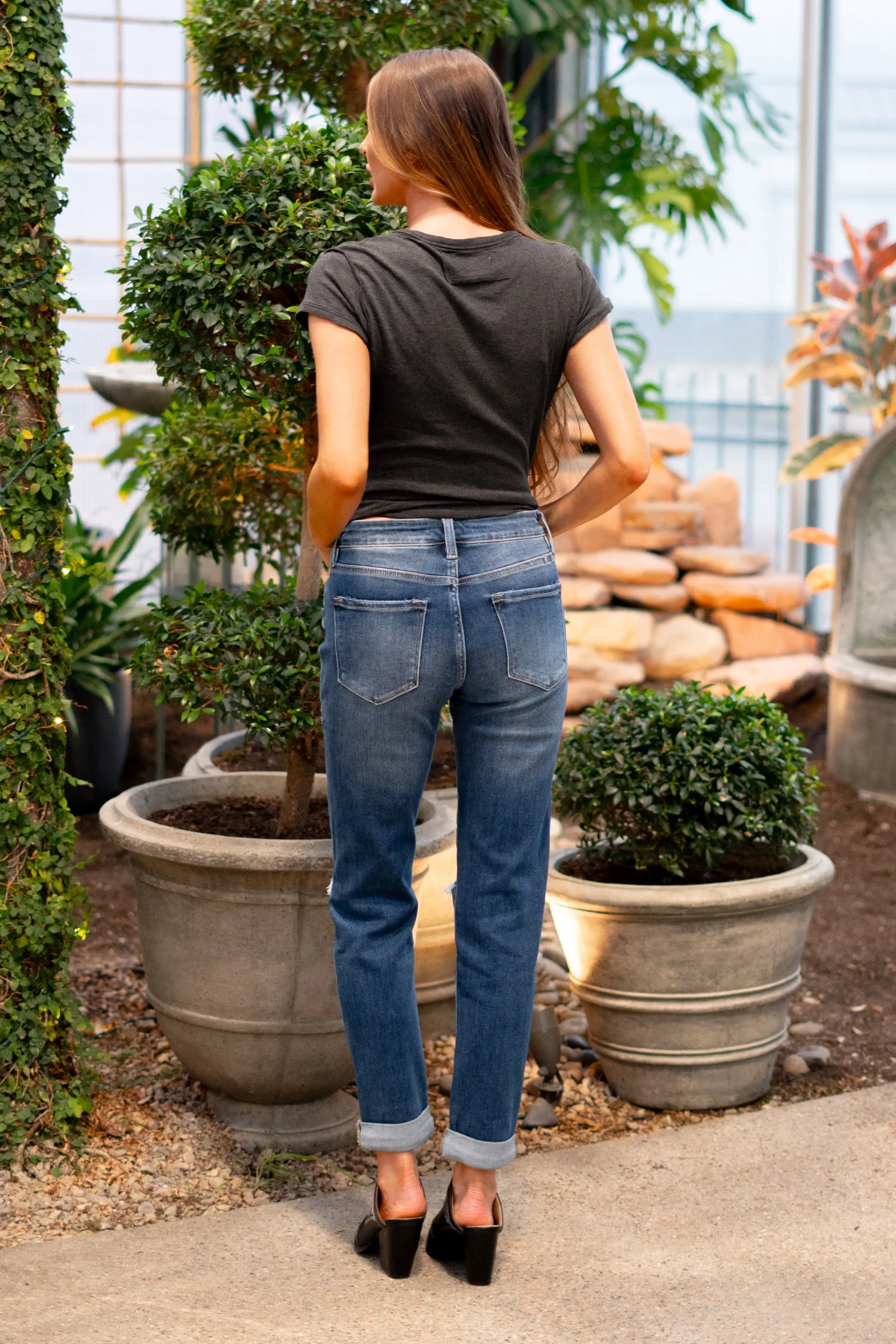 Eleanor High Rise Mom Fit