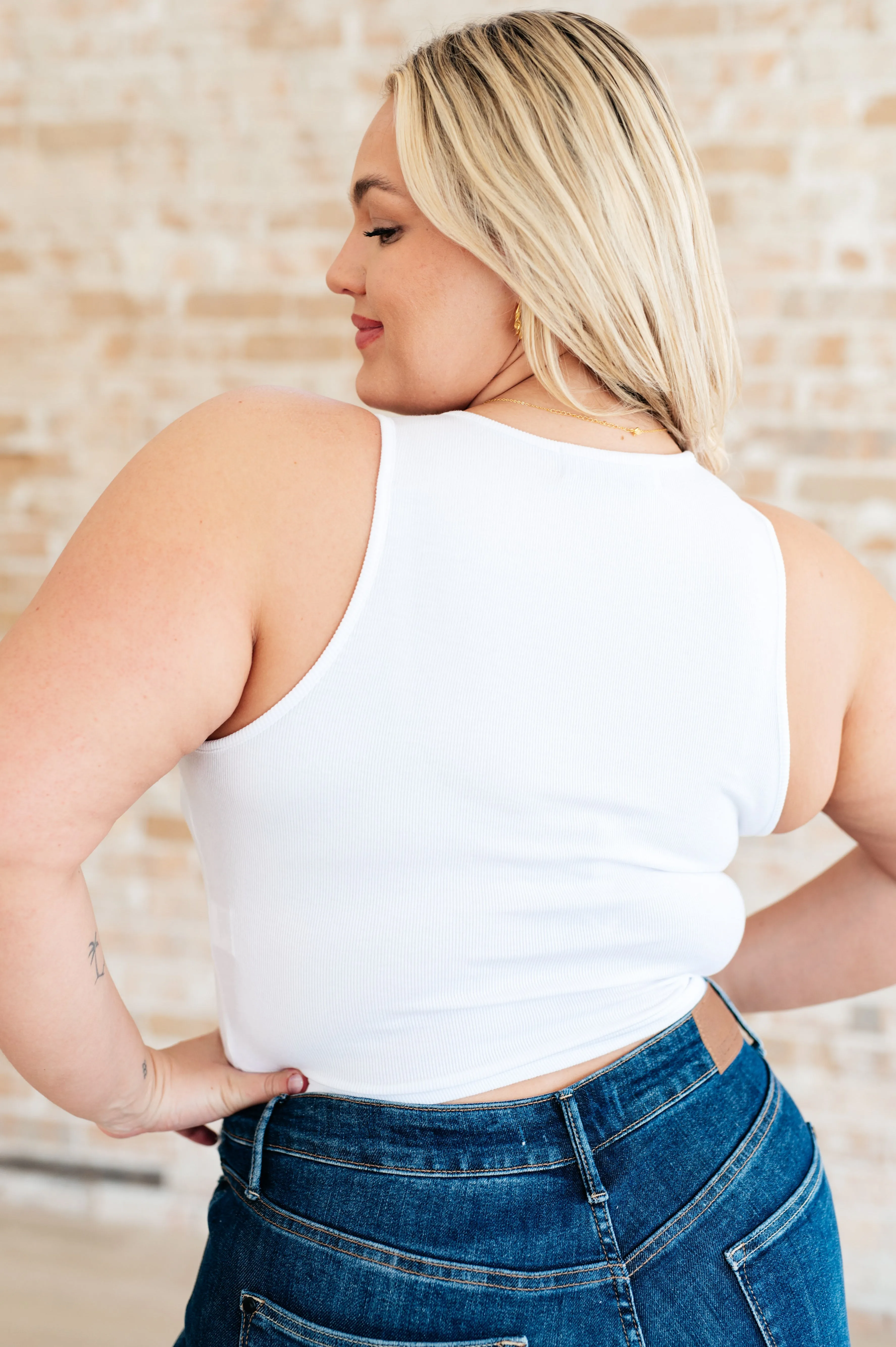 Essential Ribbed Crop Tank in White