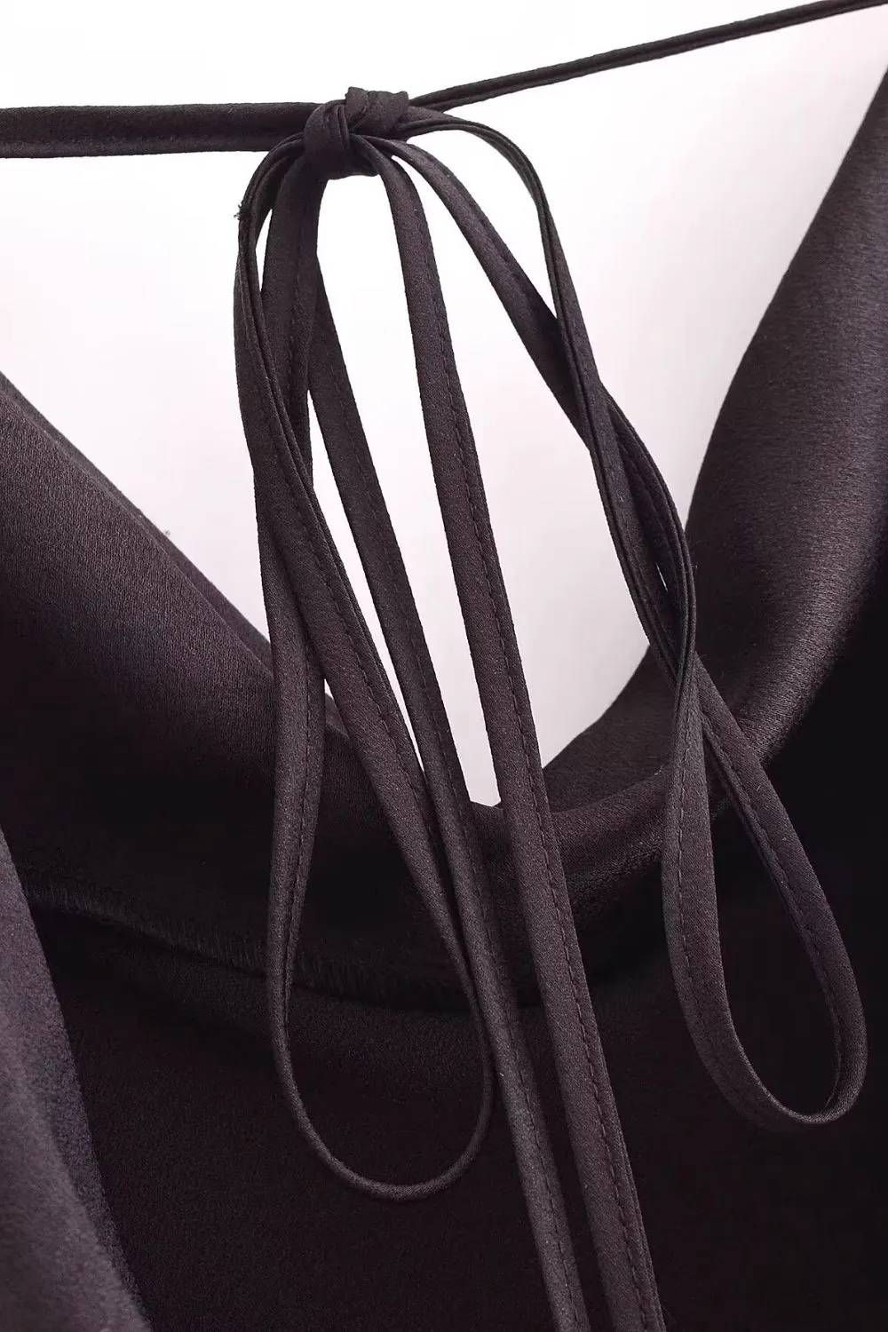 'Garrett' Chic Satin Pleated Shift Dress