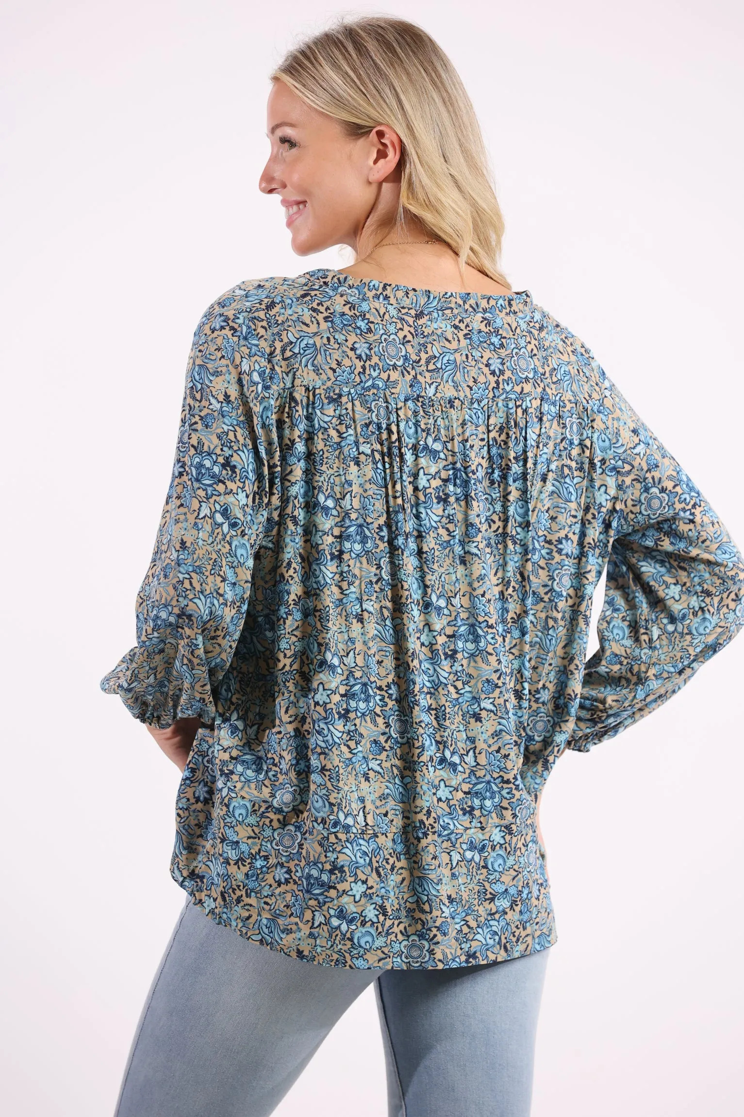 Mia Blouse in Skylight