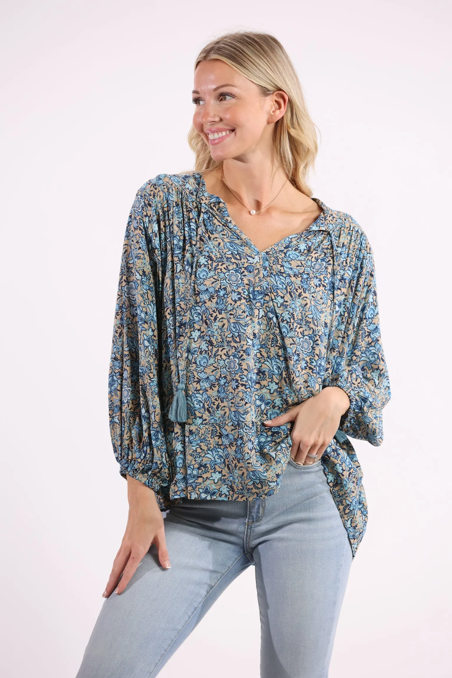 Mia Blouse in Skylight