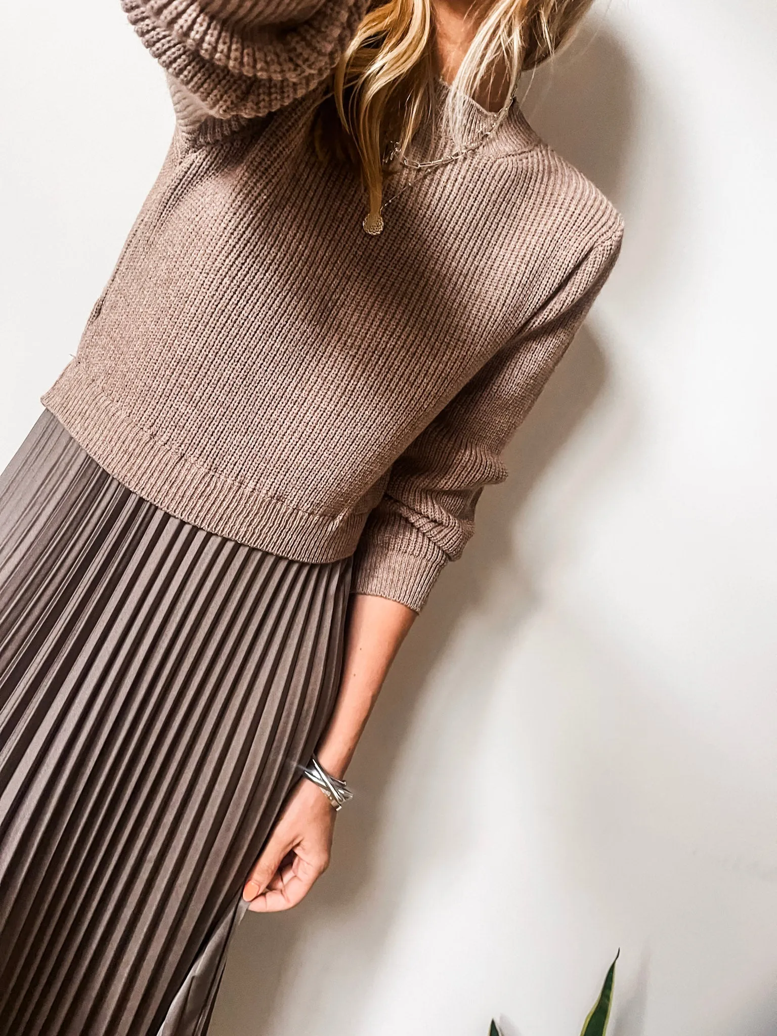 Neat Fit 2-in-1 Pleated Jumper Dress