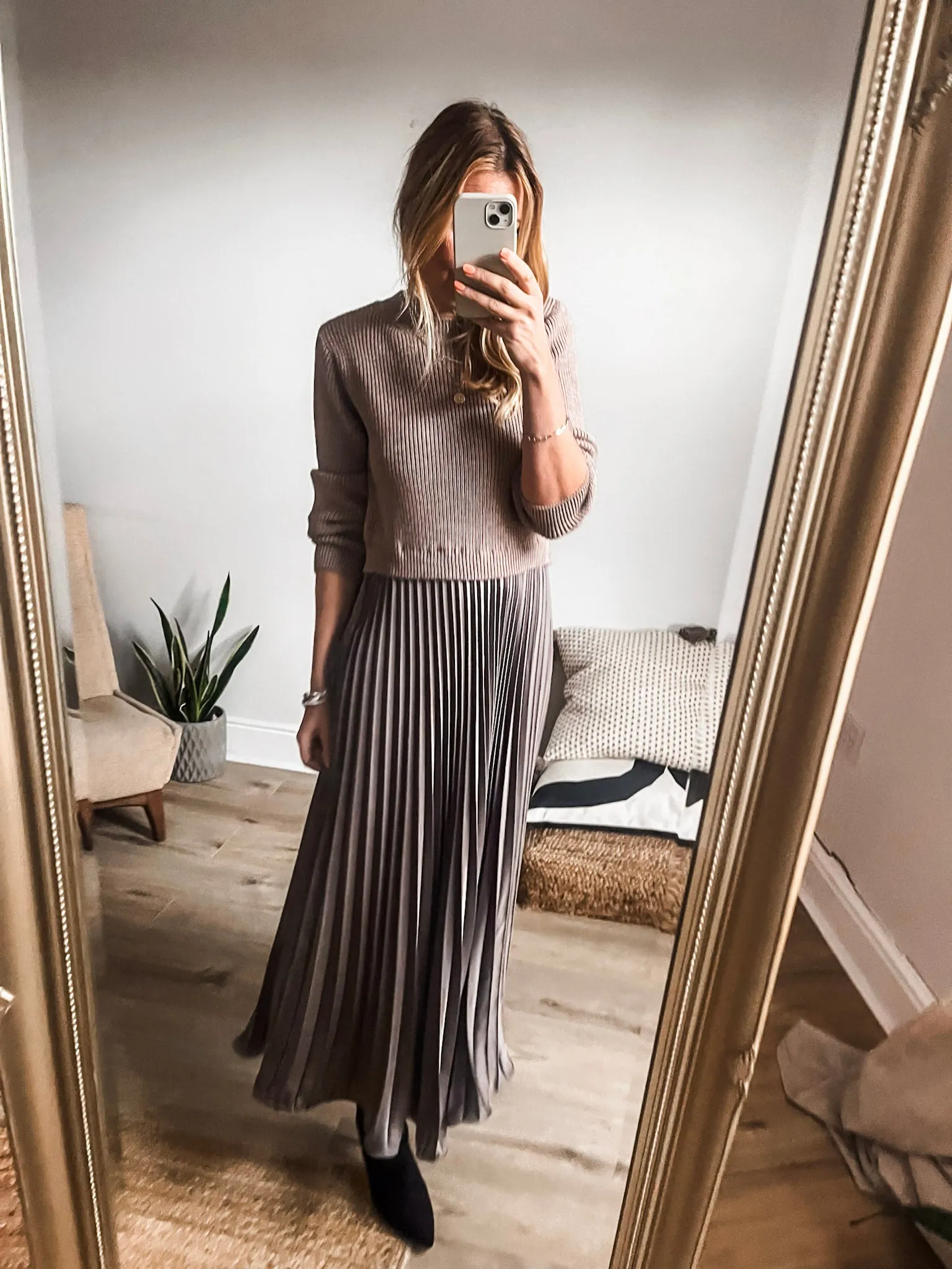 Neat Fit 2-in-1 Pleated Jumper Dress