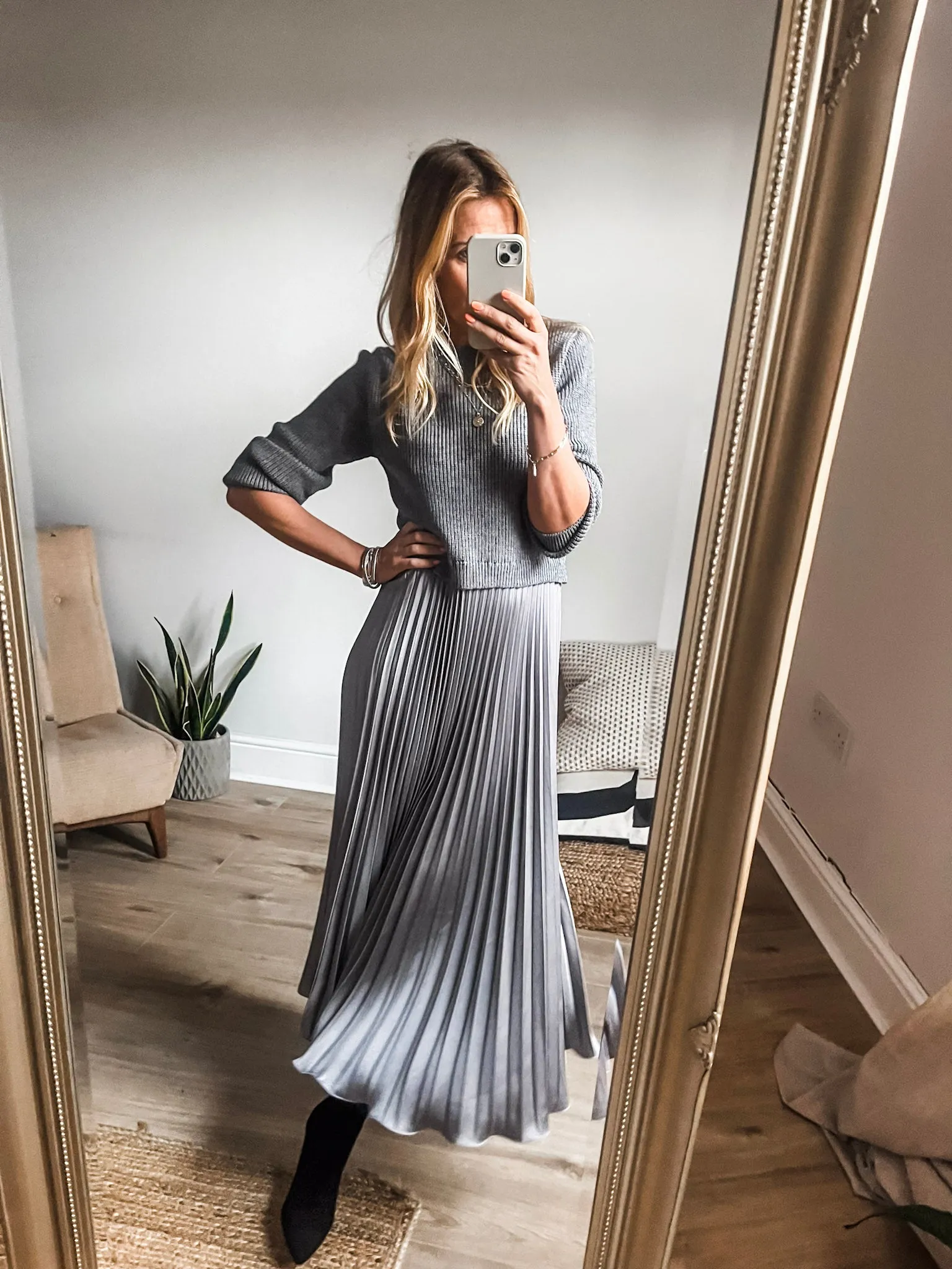 Neat Fit 2-in-1 Pleated Jumper Dress