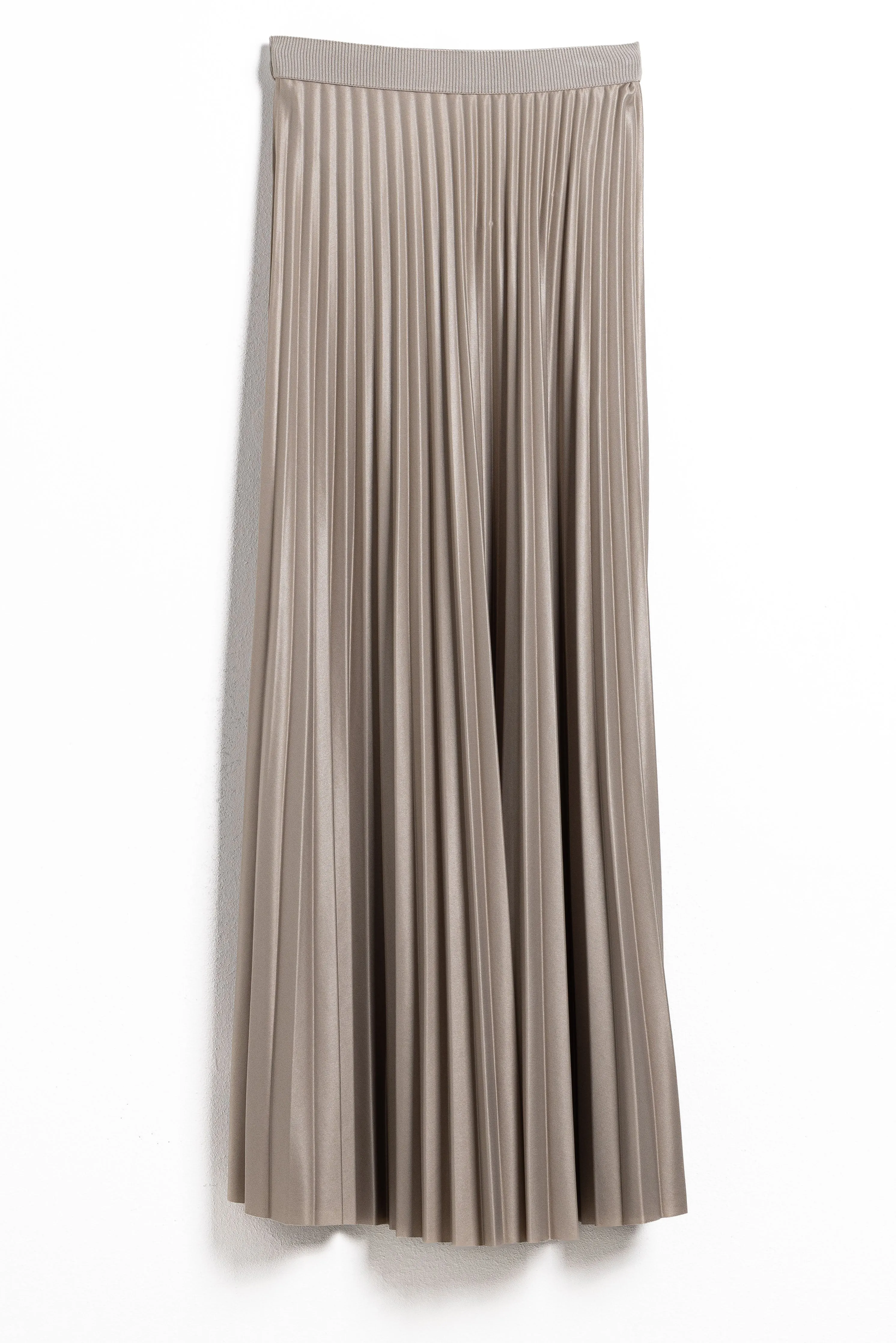 PLEATED MIDI SATIN SKIRT