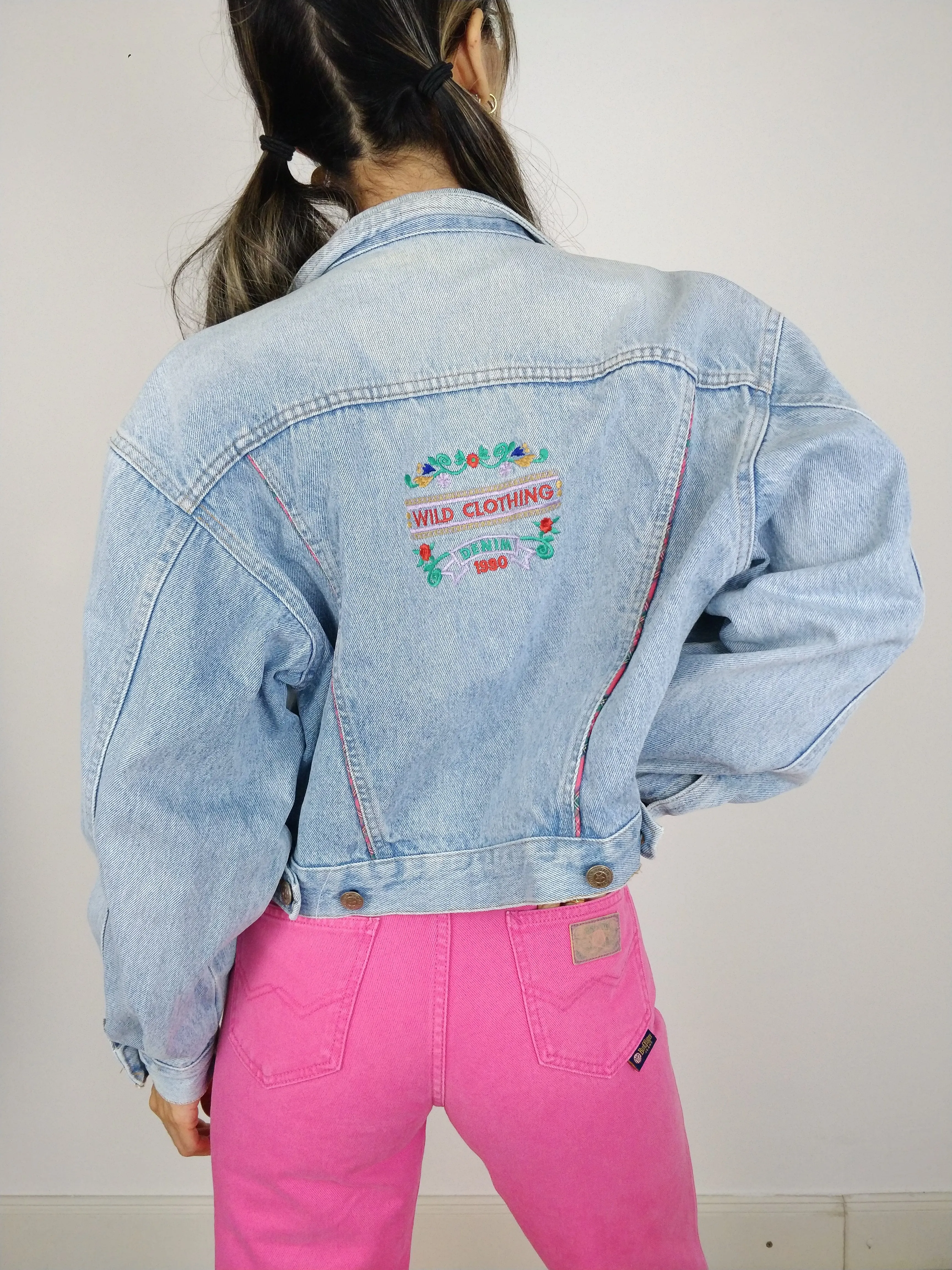 The Wild Denim | Vintage 90s cropped light blue pink embroidery Wild Clothing denim jeans jacket S-M