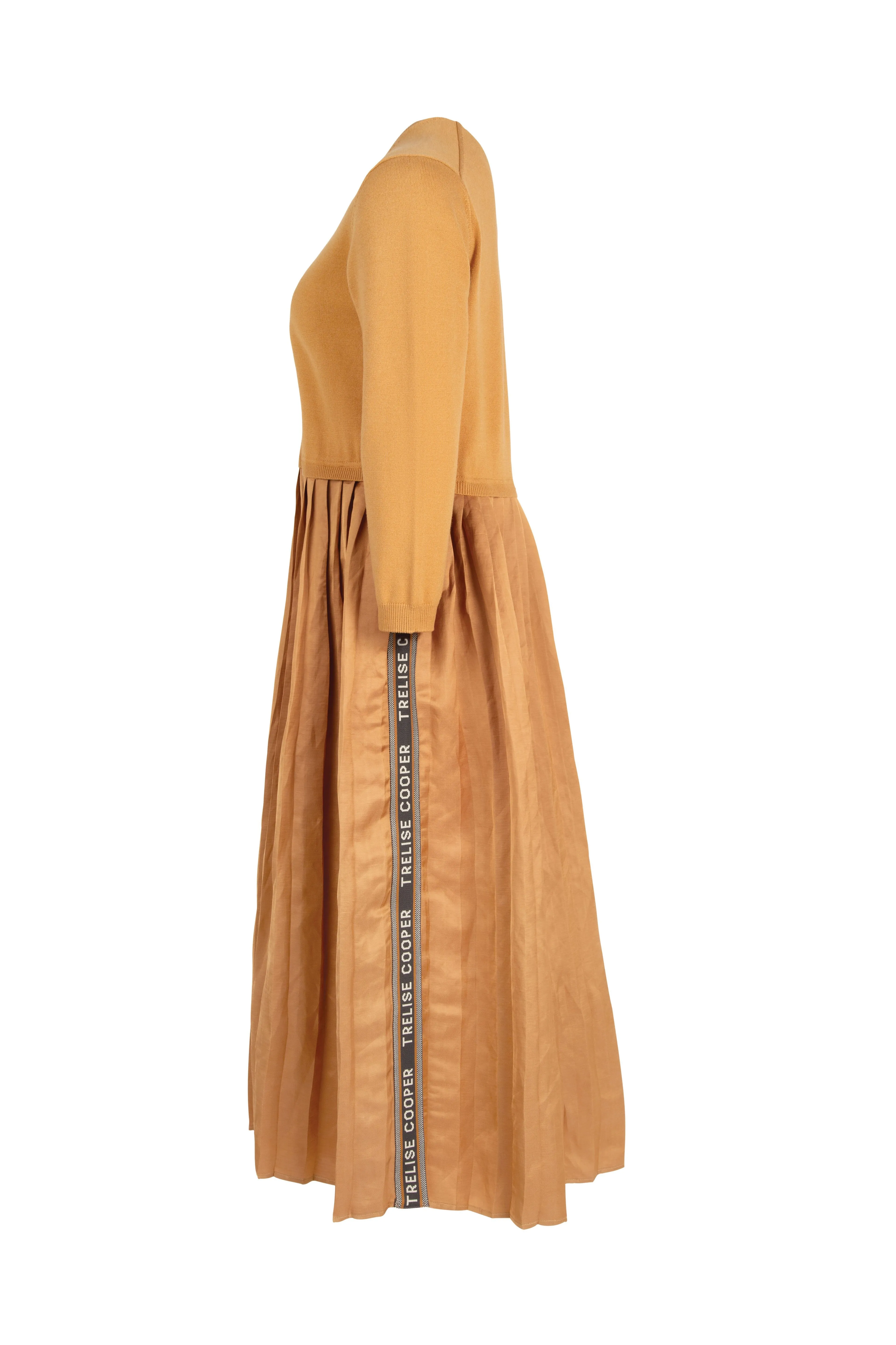 Trelise Cooper COUTURE - Get Over Knit Dress - TOFFEE/ BLACK