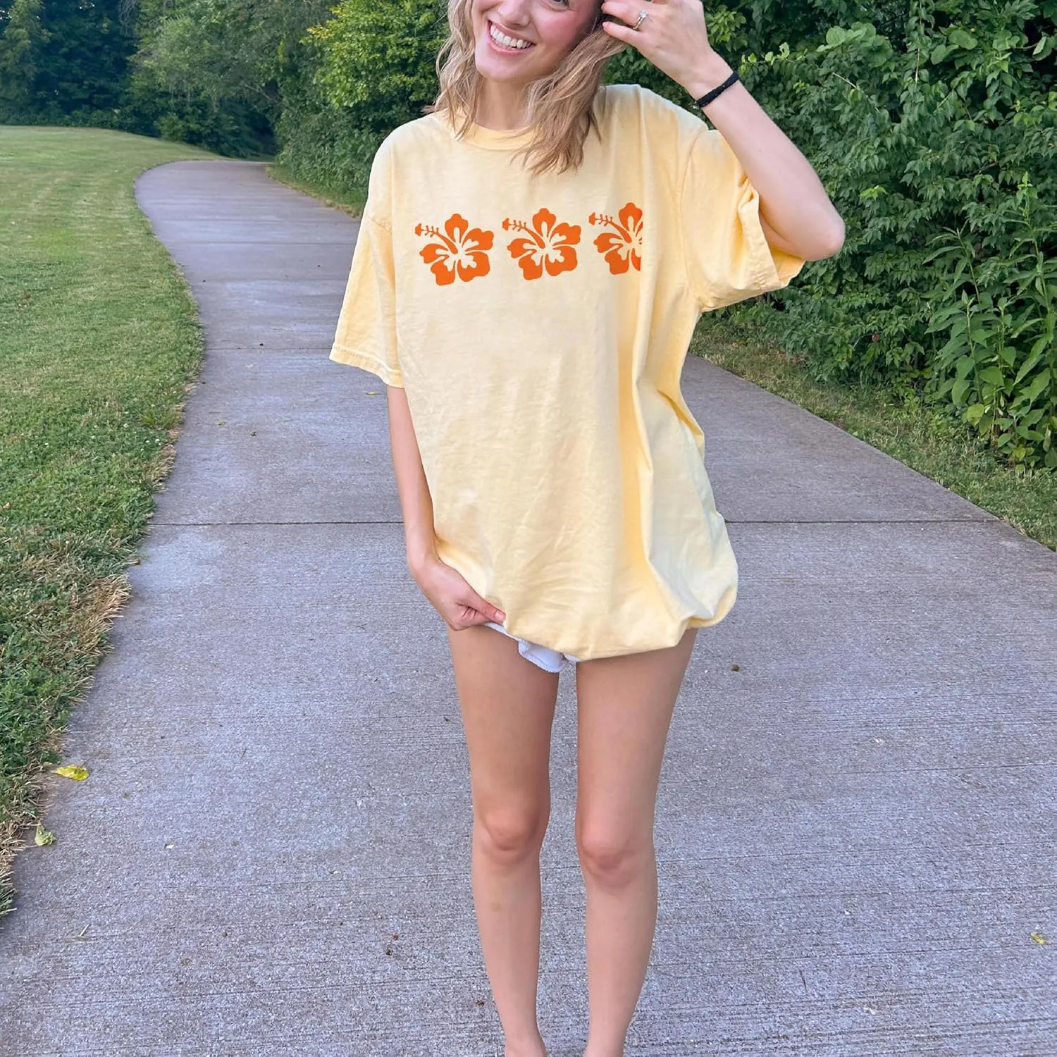 Women Y2K Oversized Graphic Tshirt Short Sleeve Aesthetic Floral Loose Fit Tees Teen Girl Summer Coastal Baggy Tops