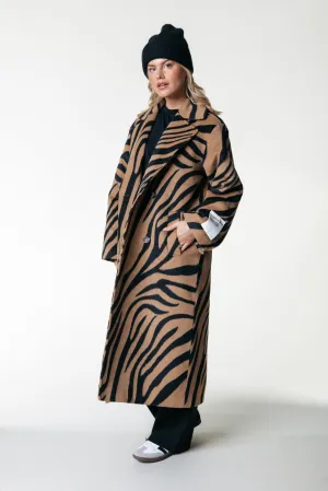 Zania Double Breasted Coat | Brown